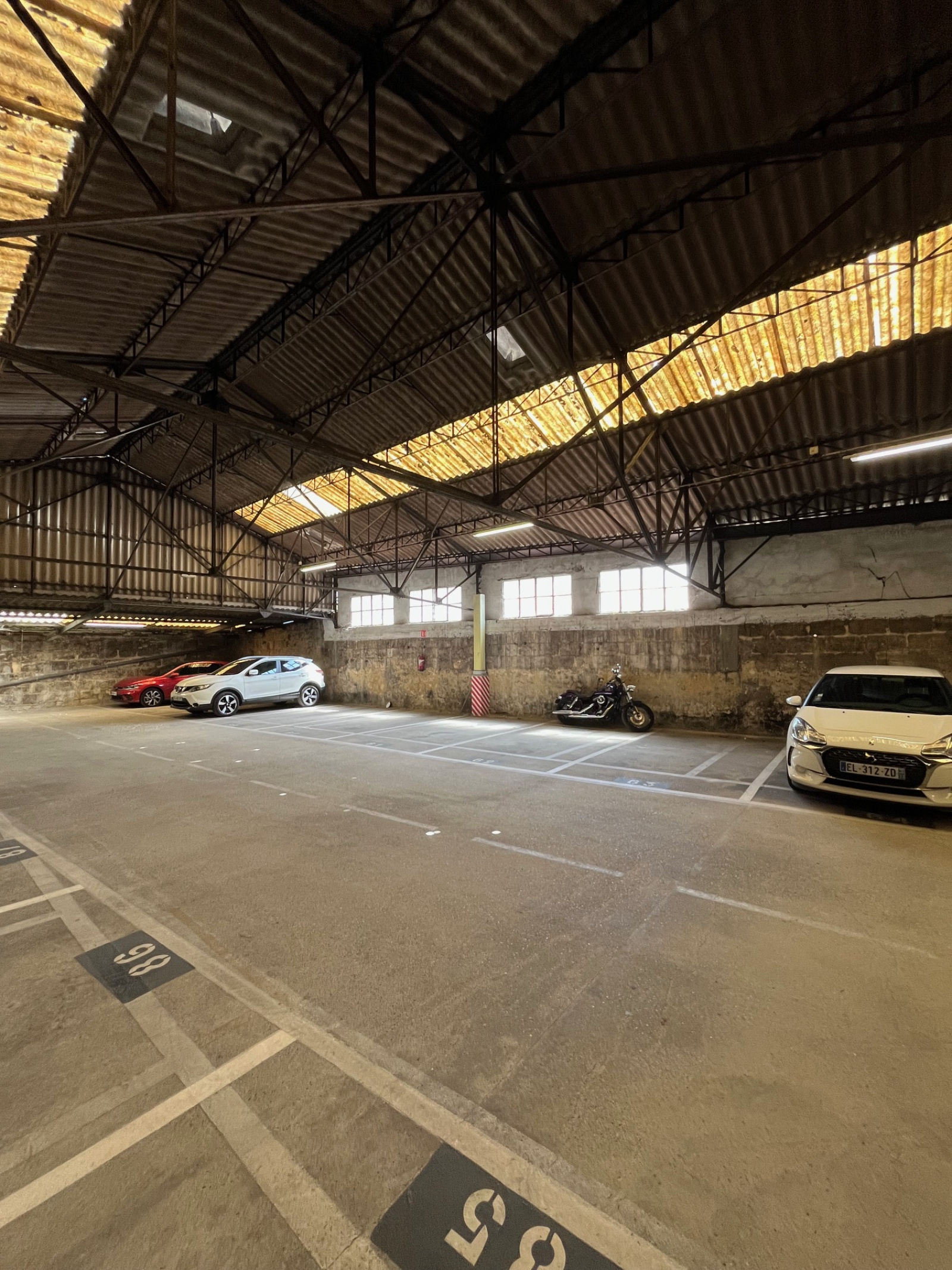 Image_, Parking, Bordeaux, ref :A685