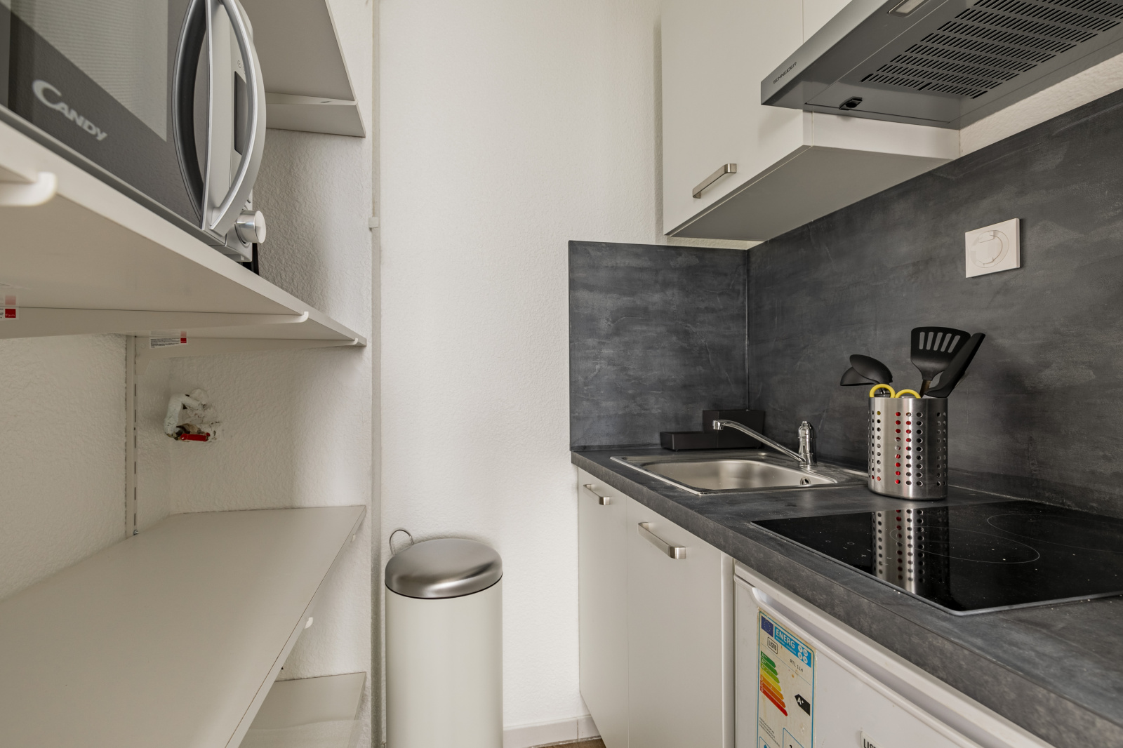 Image_, Studio, Bordeaux, ref :AC133N2