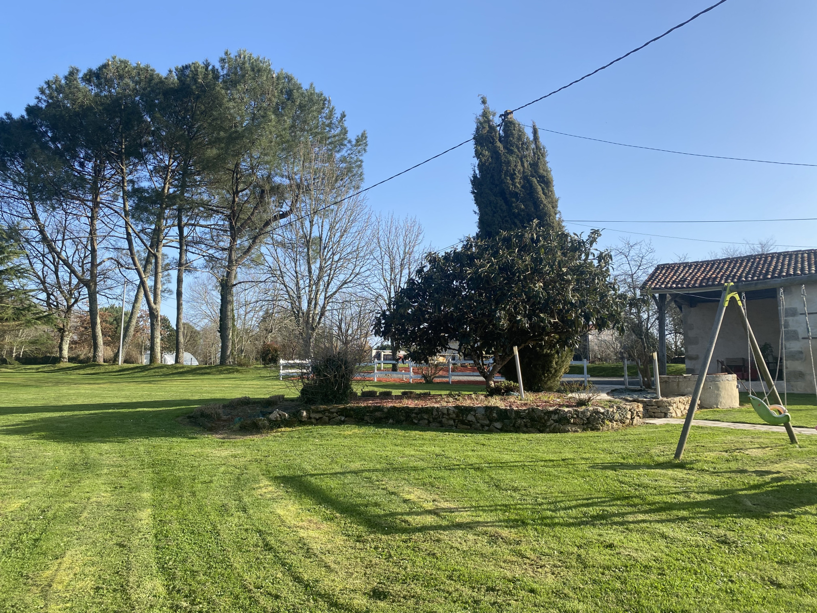 Image_, Propriete, Bazas, ref :B438