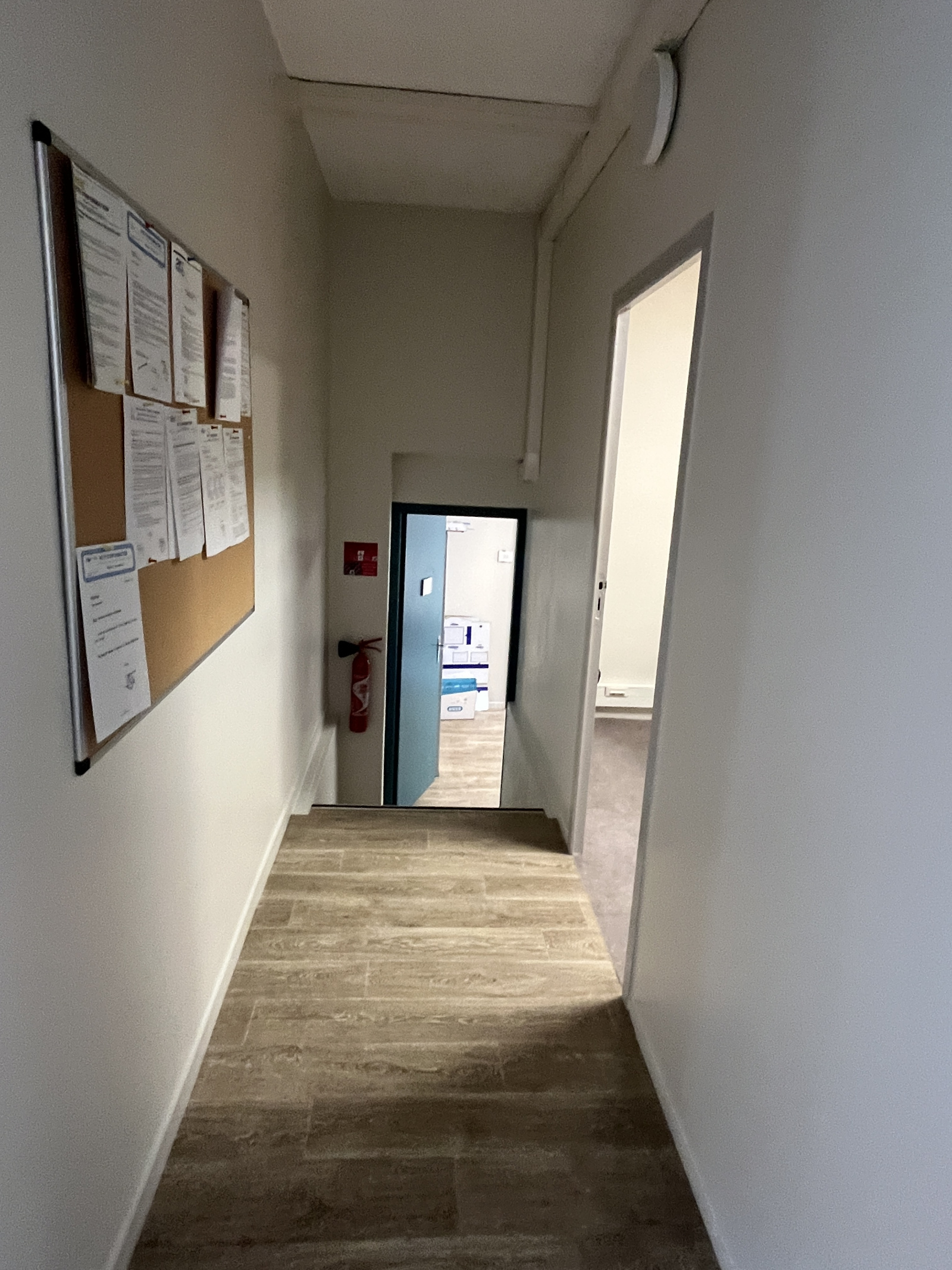 Image_, Bureaux, Bazas, ref :B395