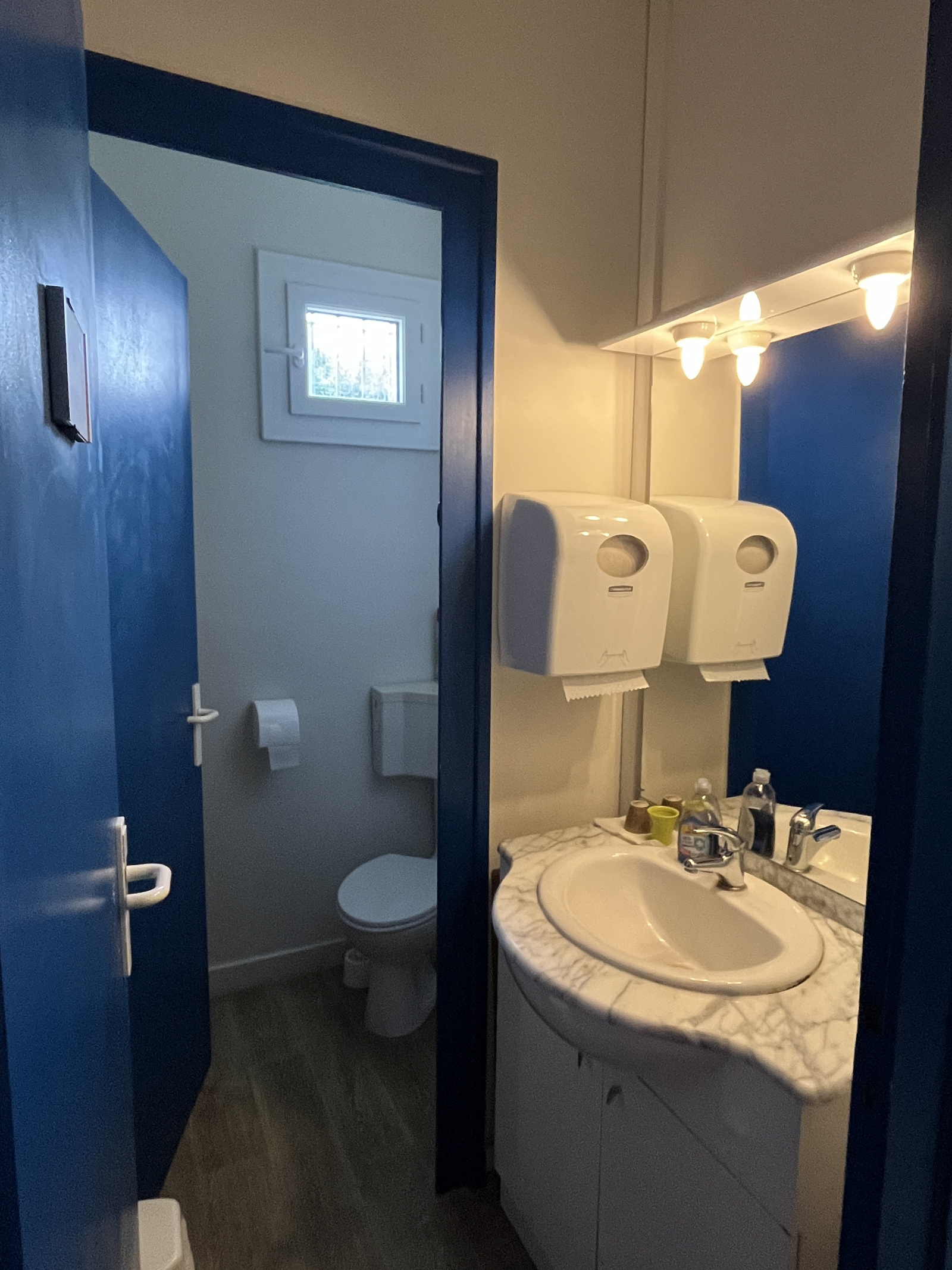 Image_, Bureaux, Bazas, ref :B395