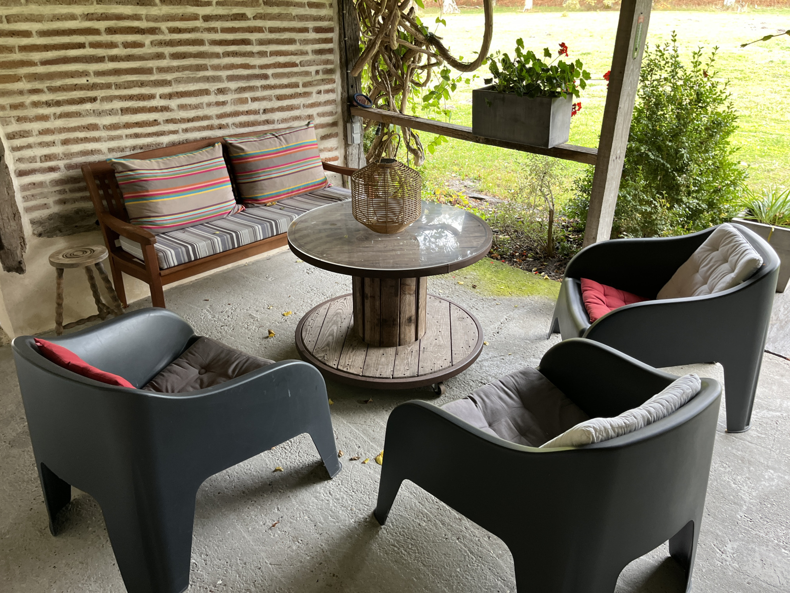 Image_, Propriete, Bazas, ref :B411