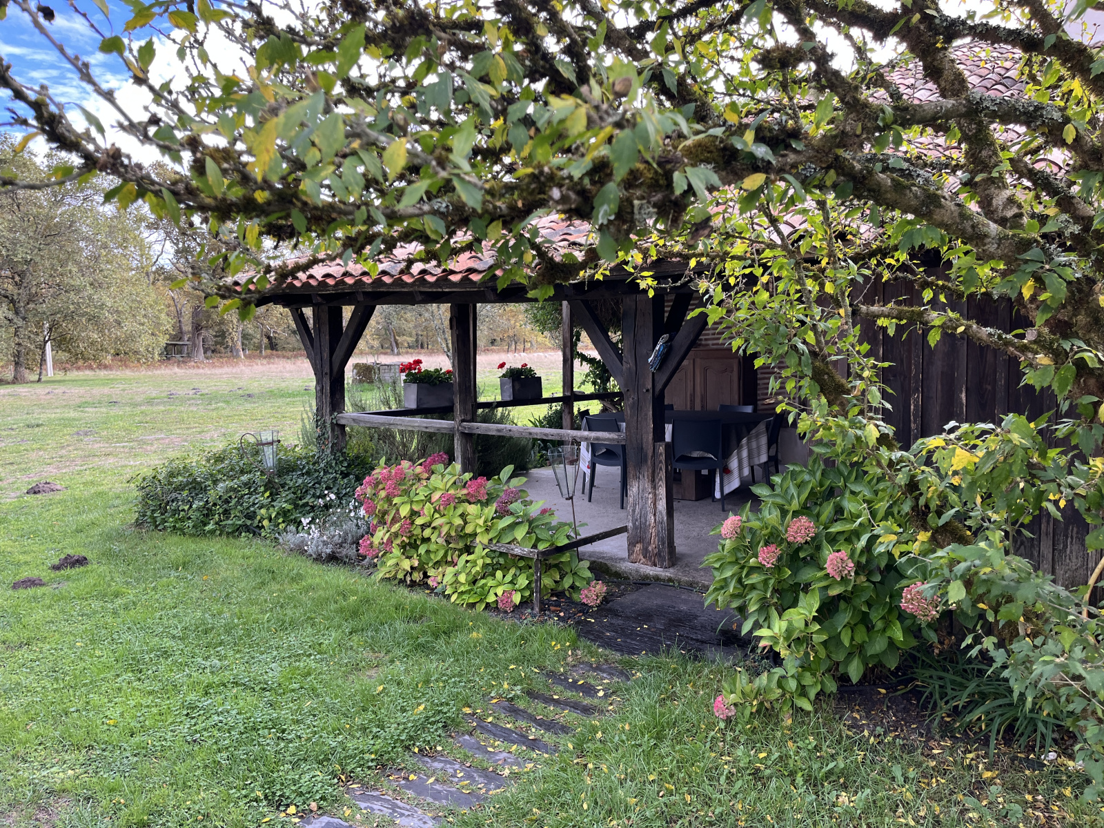 Image_, Propriete, Bazas, ref :B411