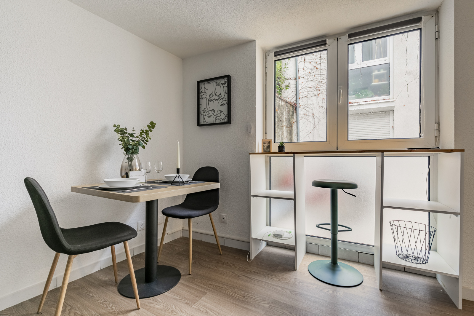 Image_, Studio, Bordeaux, ref :V133N1