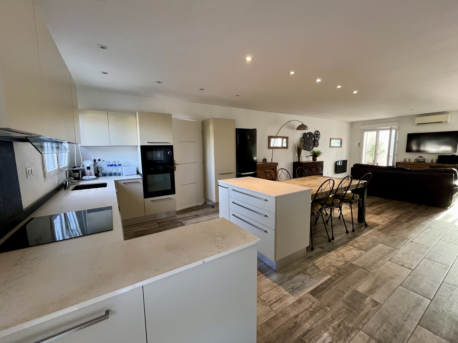 Image_, Maison, Carbon-Blanc, ref :824
