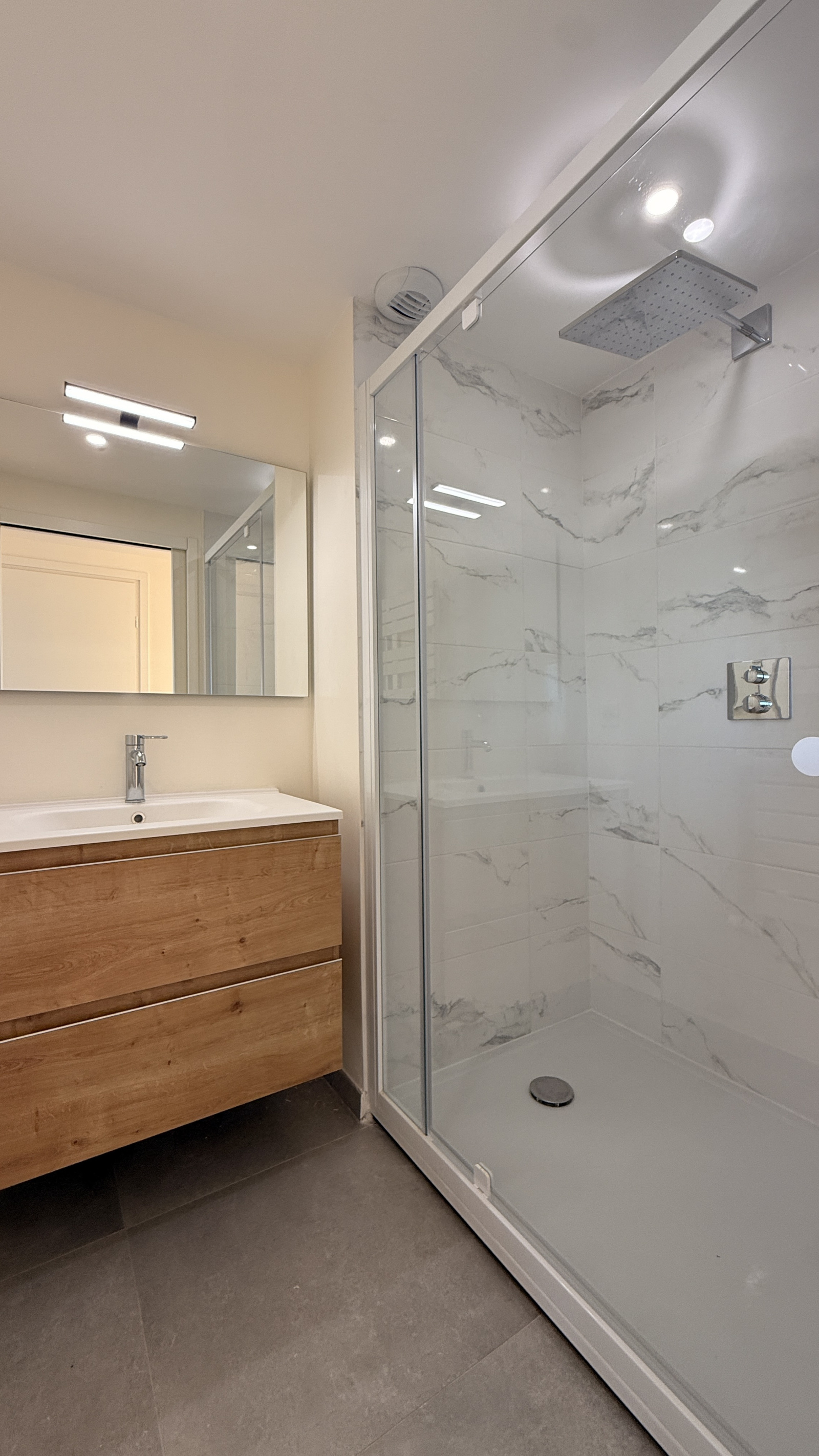 Image_, Appartement, Bordeaux, ref :RCVAP180017907