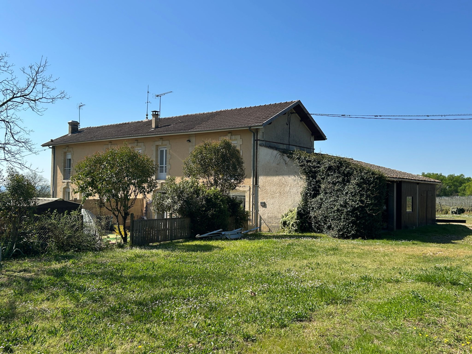 Image_, Propriete, Béguey, ref :NSVAP100017567