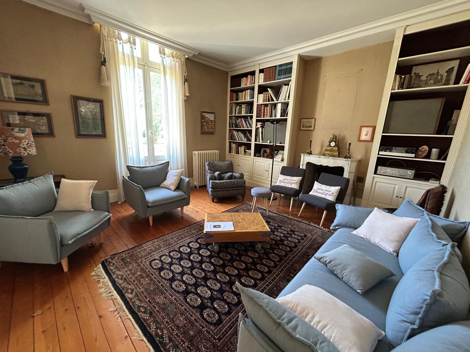 Image_, Propriete, Béguey, ref :NSVAP100017567
