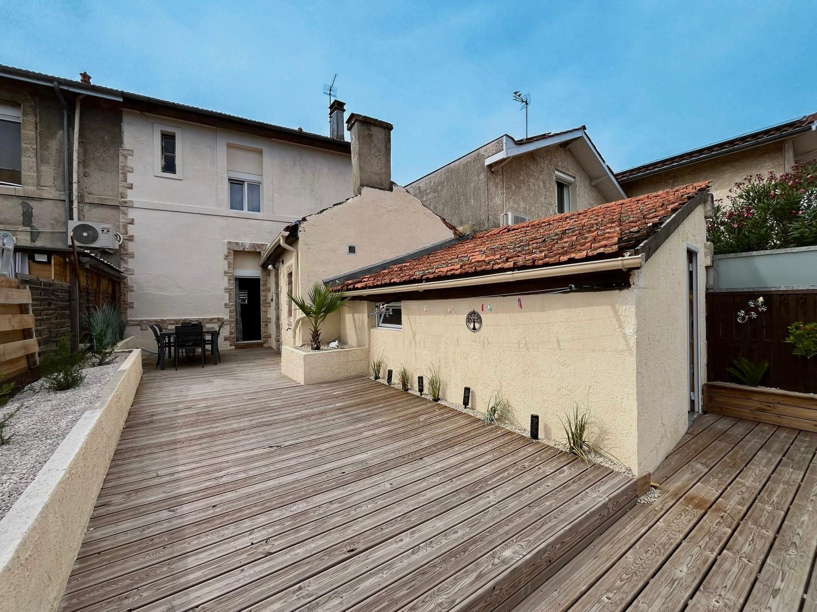 Image_, Maison, Saint-Yzan-de-Soudiac, ref :MCVMA310017703