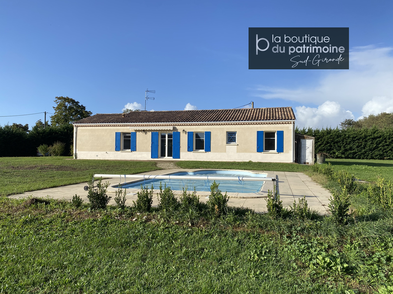 MAISON 4 CHAMBRES - PISCINE - 3240 m2 terrain